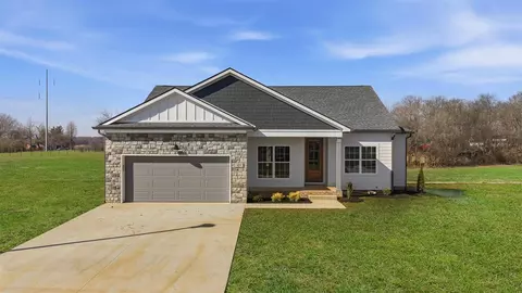 121 Magnolia Cir, Franklin, KY 42134