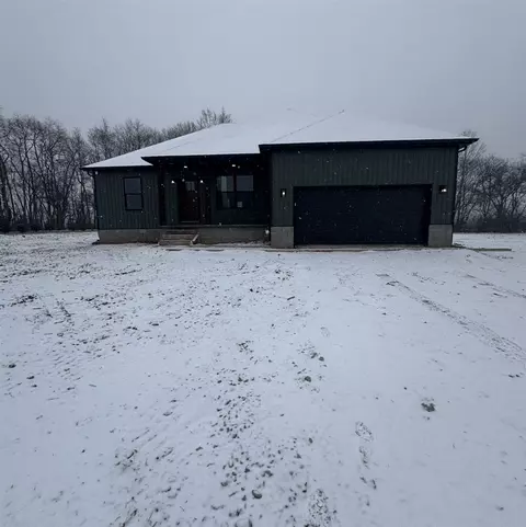 12502 Lewisburg Rd, Lewisburg, KY 42256
