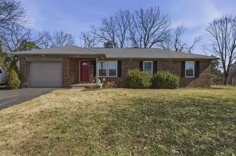 208 Heritage Ave, Bowling Green, KY 42104