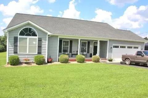 1100 Oliver St, Scottsville, KY 42164