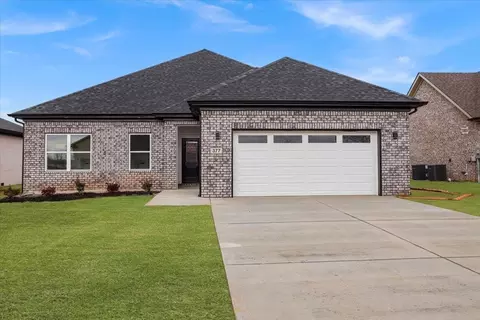 377 Olympia Ct, Bowling Green, KY 42103