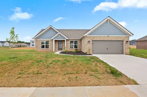 1303 Warrior Ln, Bowling Green, KY 42104