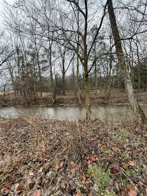 8975 Morgantown Rd, Bowling Green, KY 42101