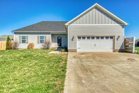 1300 Westhampton Ct, Franklin, KY 42134