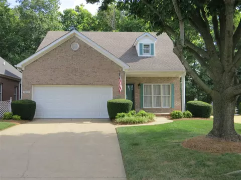 1812 Hartland Ct, Bowling Green, KY 42103