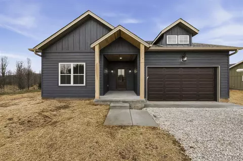 1174 Mt Olivet Rd, Bowling Green, KY 42101