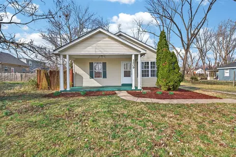 1409 Collegeview Dr, Bowling Green, KY 42101