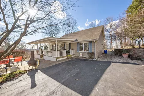 3600 Mammoth Cave Rd, Brownsville, KY 42210