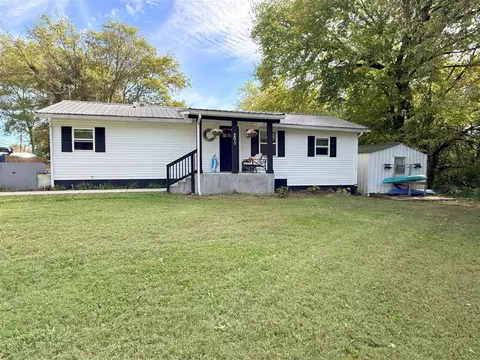 201 Georgetown Ln, Glasgow, KY 42141