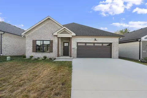 1145 Shallowford St, Bowling Green, KY 42101