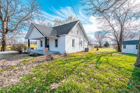 102 Schweizer Rd, Franklin, KY 42134