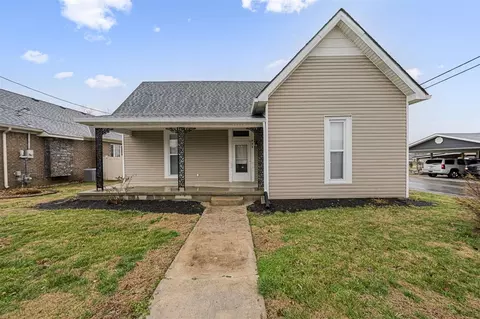 435 N Main St, Smiths Grove, KY 42171