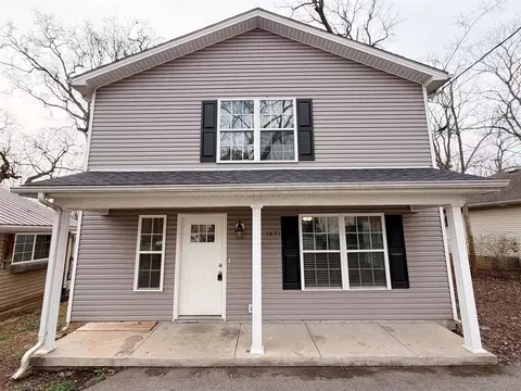 1621 Forrest Dr, Bowling Green, KY 42101