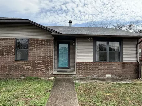 1936 Sandra St, Bowling Green, KY 42101
