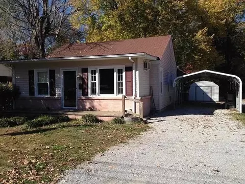 716 W 7th St, Russellville, KY 42276