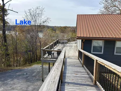 Exterior - 73 Willow Tree Cir, Austin, KY 42123 photo 8 of 10