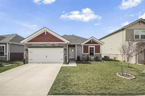932 Anise Ln, Bowling Green, KY 42104