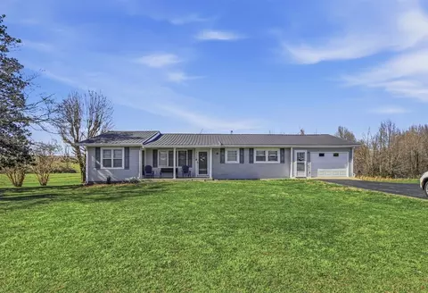 4120 Hiseville Center Rd, Horse Cave, KY 42749