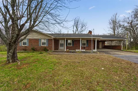 7959 Russellville Rd, Bowling Green, KY 42101