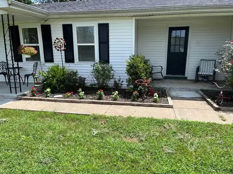 Exterior - 2399 Jock Rd, Bee Spring, KY 42207 photo 1 of 5