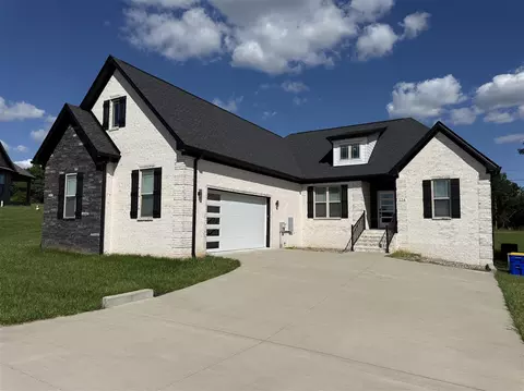 126 Briar Creek Dr, Rockfield, KY 42274