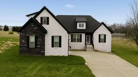 126 Briar Creek Dr, Rockfield, KY 42274
