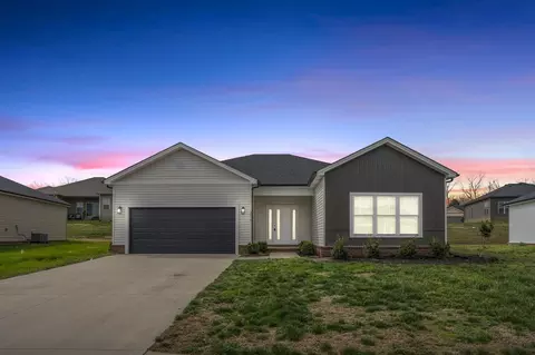 3079 Laredo Dr, Bowling Green, KY 42101