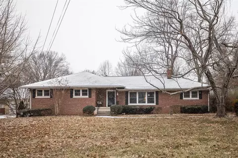 816 Highland Way, Bowling Green, KY 42104
