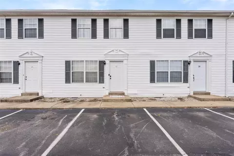 455 Three Springs Rd, Bowling Green, KY 42104