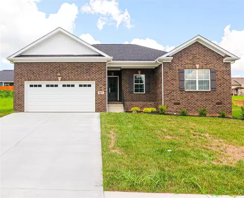 307 Claiborne Cir, Franklin, KY 42134