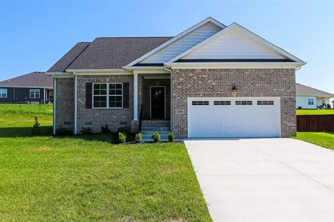 309 Claiborne Cir, Franklin, KY 42134