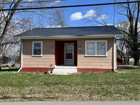 604 N 9th St, Scottsville, KY 42164