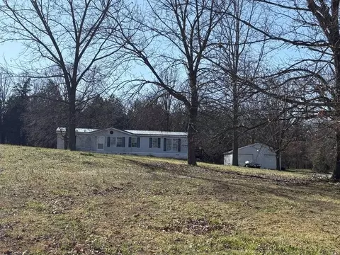 1599 Concord Rd, Russellville, KY 42276