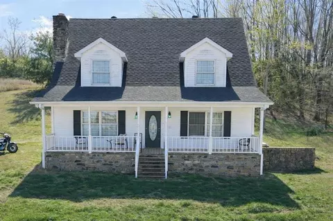 2029 Freetown Emberton Rd, Gamaliel, KY 42140