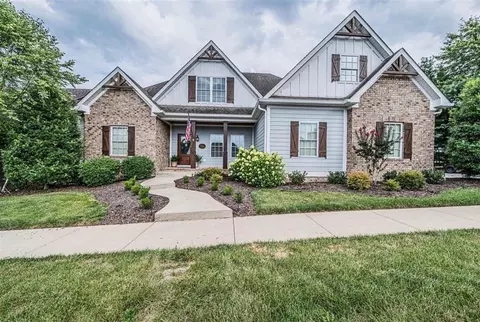 730 Bennington Park Dr, Bowling Green, KY 42103
