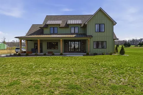 1731 Hazel Farms Ln, Bowling Green, KY 42103