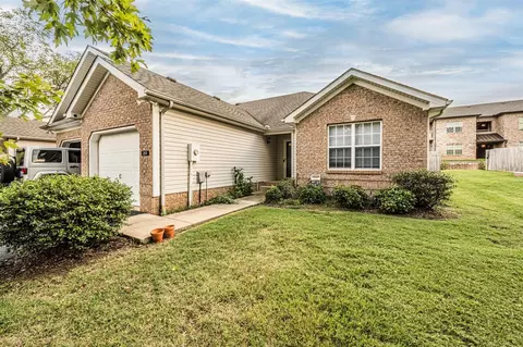 251 Lost River Ln, Bowling Green, KY 42104