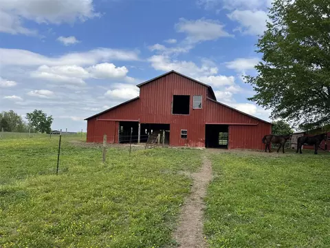 4305 Hydro Pondsville Rd, Smiths Grove, KY 42171