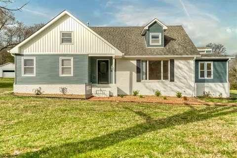 207 Highland Lick Rd, Russellville, KY 42276