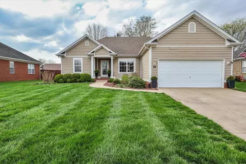 936 Aristides Dr, Bowling Green, KY 42104