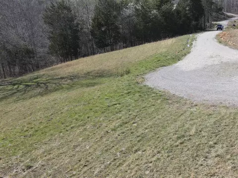 10 State Park Road, Burkesville, KY 42717