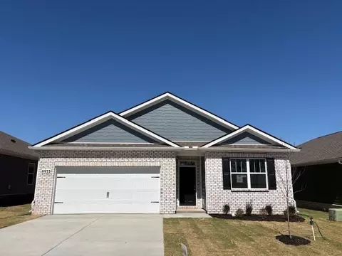 8933 Round Bale Ave, Bowling Green, KY 42104