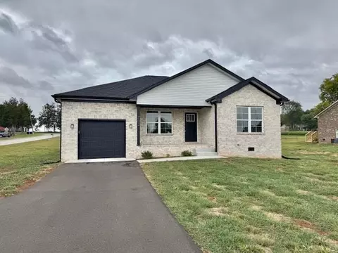 702 Timothy Ln, Bowling Green, KY 42101