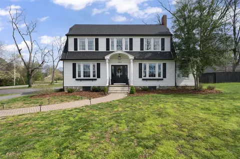 1924 Nashville Rd, Bowling Green, KY 42101