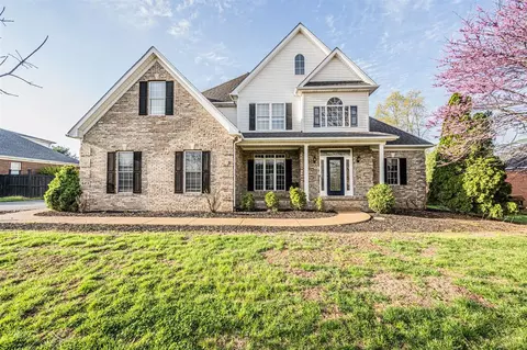 623 Players Crossing Way, Bowling Green, KY 42104