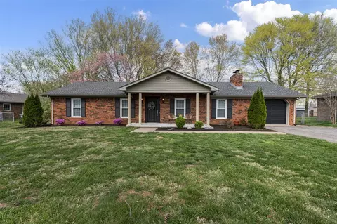 932 Gardenside Way, Bowling Green, KY 42101
