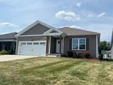 2120 Spring Lakes Cir, Bowling Green, KY 42104
