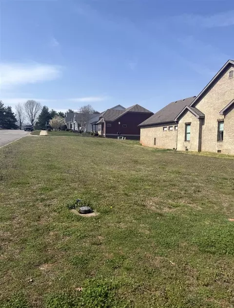 335 Traditions Blvd, Bowling Green, KY 42103