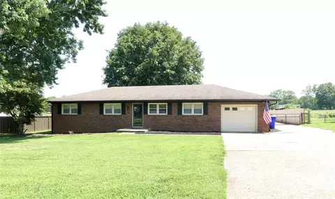 179 Cambridge Cir, Rockfield, KY 42274