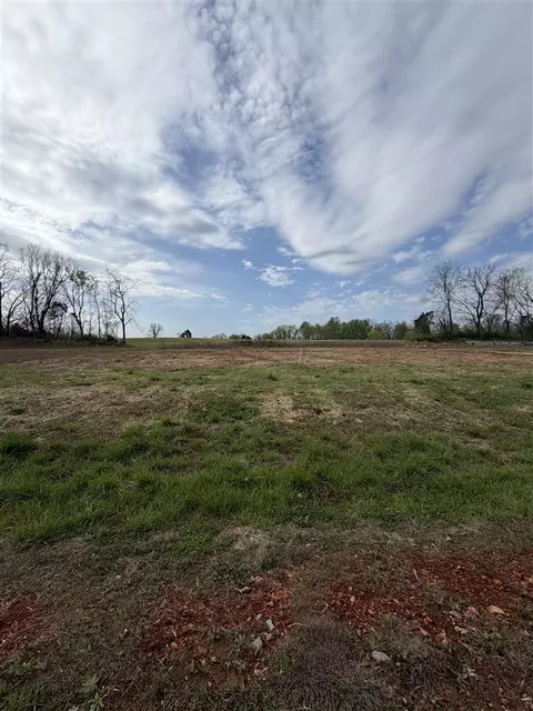 9141 Hermitage Ln, Alvaton, KY 42122